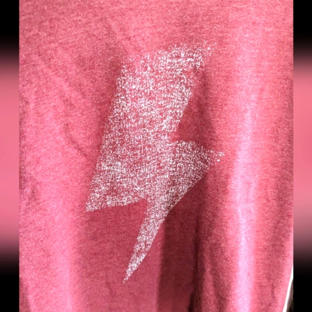 Red Graphic Pullover - Picture 3 of 4